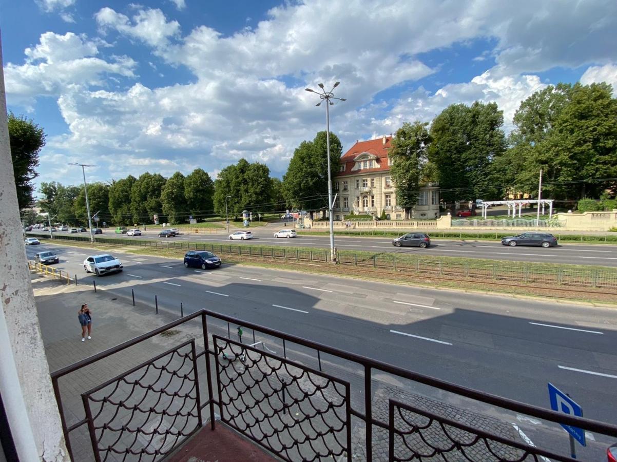 Апартаменты Bon Voyage Kawalerka Гданьск Экстерьер фото
